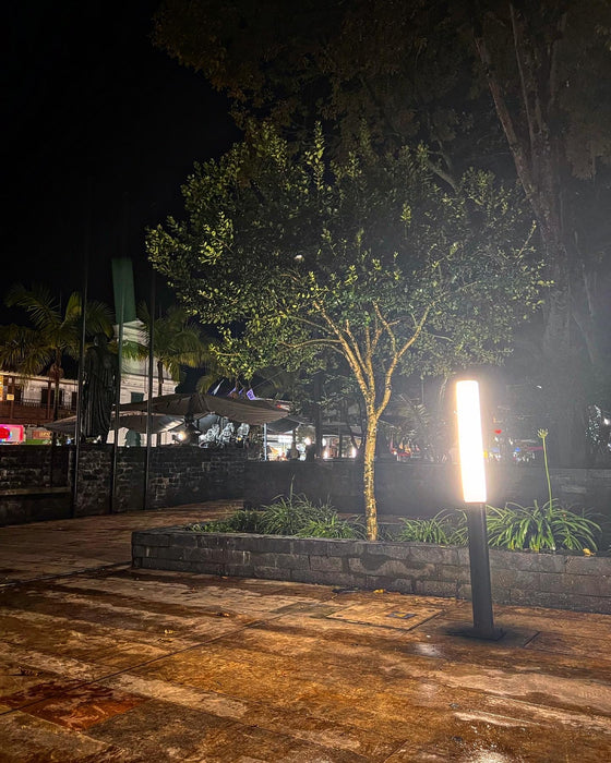 Luminaria tipo poste LED - BAMBU