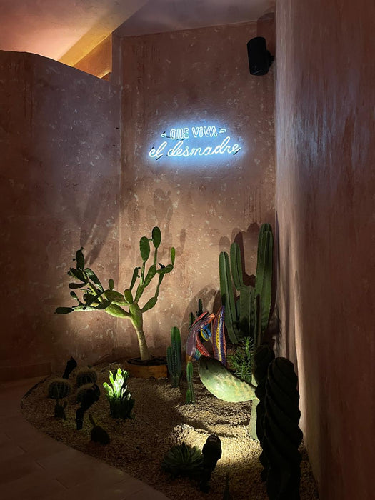 Luminaria tipo estaca de exterior LED - LK4001